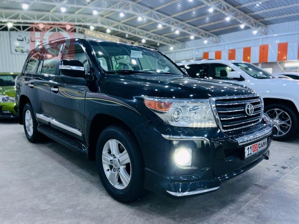 تويوتا لاندكروزر